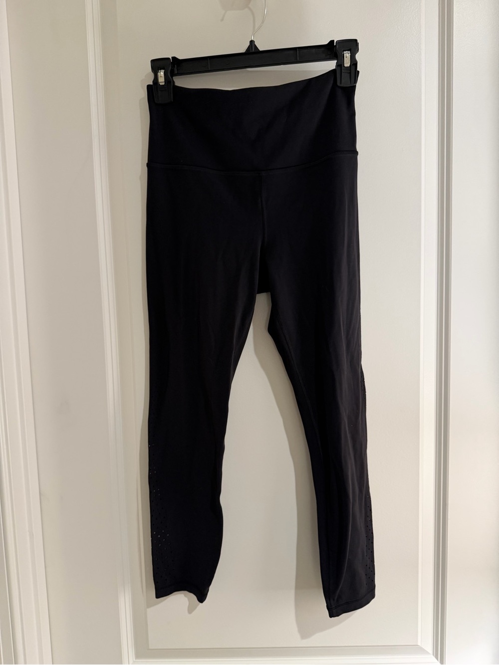Athleta Black Elation Laser-Cut 7/8 Tights